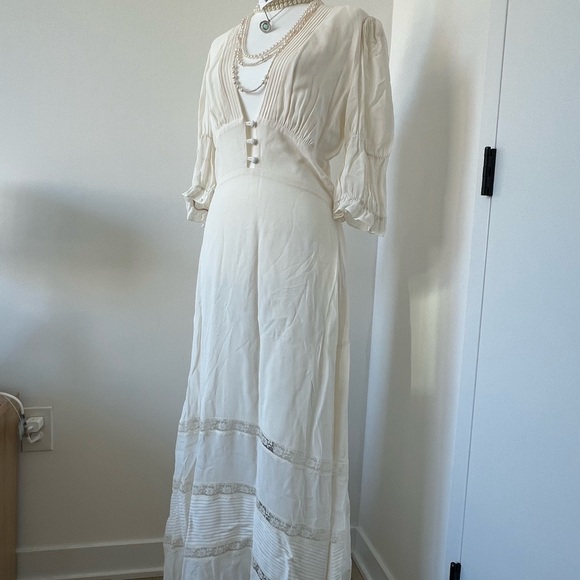 Reformation Ginny Maxi Dress in White/Ivory Size 8 Preppy Boho Bridal Picnic - Picture 7 of 17